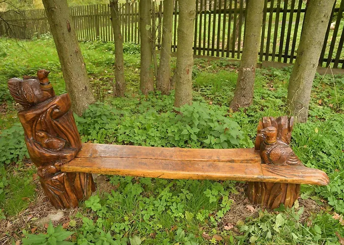 Luxusní stan 02 Jurta Hnědá V Jablečném Sadu *